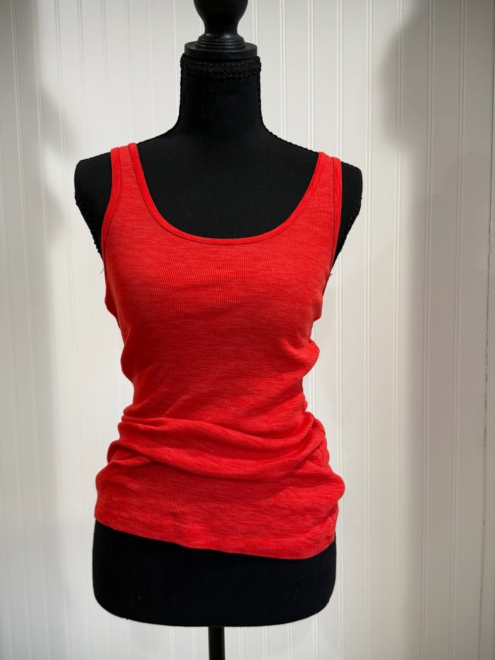Mossimo Supply Co. Bright Red Scoop Neck Tank